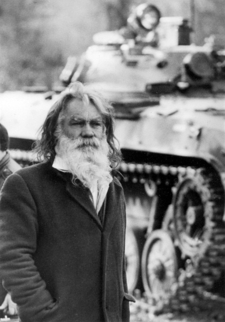 Иллюстрация к книге — Жертвы Черного Октября. 1993 [i_070.jpg]