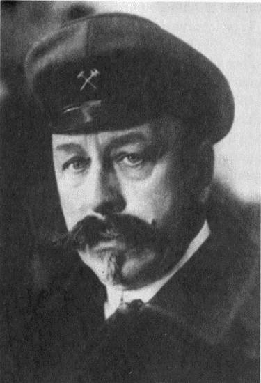 Иллюстрация к книге — Инженеры Сталина. Жизнь между техникой и террором в 1930-е годы [i_002.jpg]