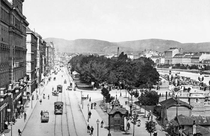 Иллюстрация к книге — Дунай. Река империй [i_036.jpg]