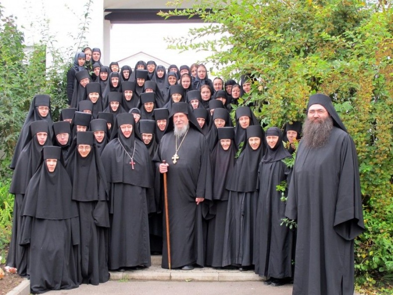 Иллюстрация к книге — Исповедь бывшей послушницы [i_023.jpg]