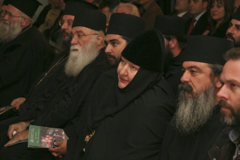 Иллюстрация к книге — Исповедь бывшей послушницы [i_026.jpg]