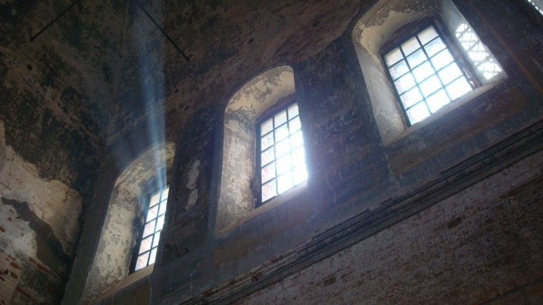 Иллюстрация к книге — Исповедь бывшей послушницы [i_030.jpg]