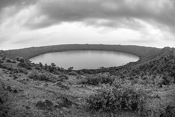 Иллюстрация к книге — Тайны богов [i_007.jpg]