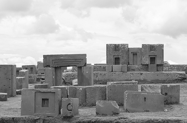 Иллюстрация к книге — Тайны богов [i_015.jpg]