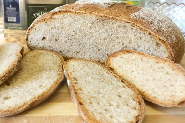 Иллюстрация к книге — Хлеб на закваске [image2_5850245b9135db0700d96e4c_jpg.jpg]