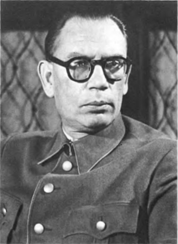 Иллюстрация к книге — Генерал Власов [image01.jpg]