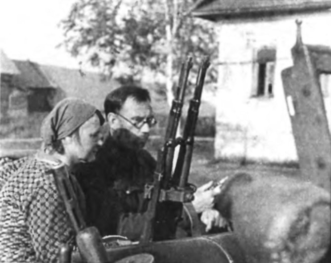 Иллюстрация к книге — Генерал Власов [image03.jpg]