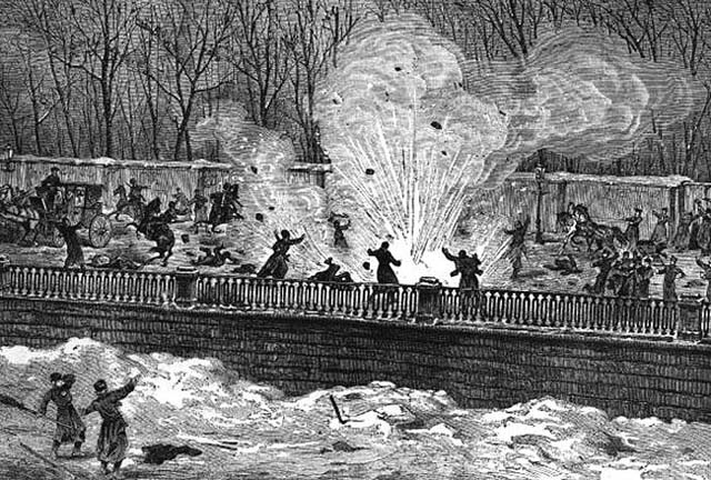 Иллюстрация к книге — Россия перед голгофой [ris_24.jpg]