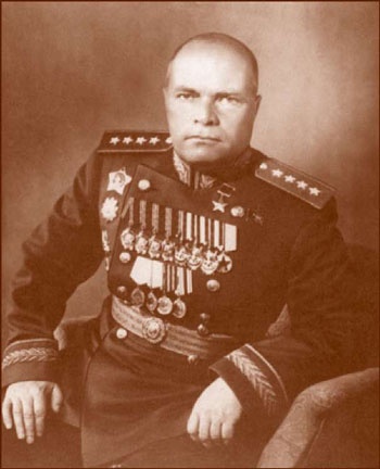 Иллюстрация к книге — Внутренние войска. История в лицах [i_079.jpg]