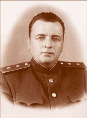 Иллюстрация к книге — Внутренние войска. История в лицах [i_126.jpg]