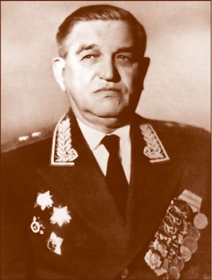 Иллюстрация к книге — Внутренние войска. История в лицах [i_132.jpg]