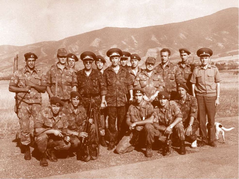 Иллюстрация к книге — Внутренние войска. История в лицах [i_176.jpg]