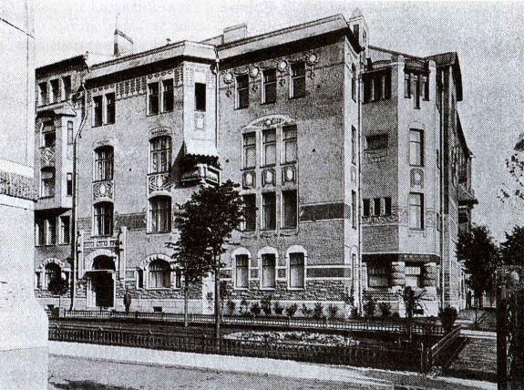 Иллюстрация к книге — От варягов до Нобеля [i_068.jpg]