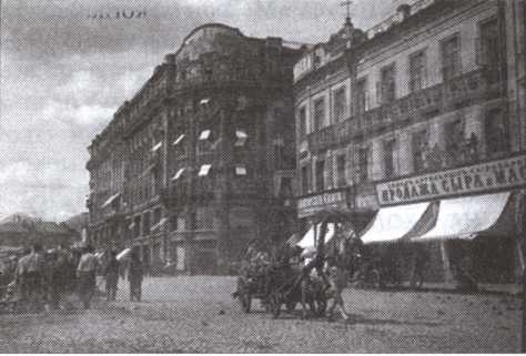 Иллюстрация к книге — Легенды московского застолья. Заметки о вкусной, не очень вкусной, здоровой и не совсем здоровой, но все равно удивительно интересной жизни [i_021.jpg]