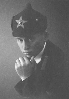 Иллюстрация к книге — Прикрой, атакую! В атаке - "Меч" [_06.jpg]