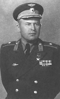 Иллюстрация к книге — Прикрой, атакую! В атаке - "Меч" [_27.jpg]