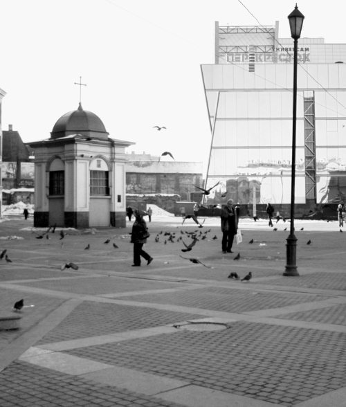 Иллюстрация к книге — Сенная площадь. Вчера, сегодня, завтра [i_078.jpg]