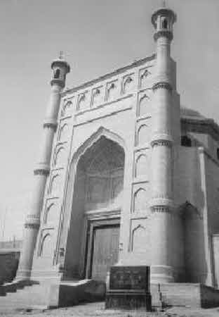 Иллюстрация к книге — Тайны великой пустыни. Миражи Такла-Макан [i_026.jpg]