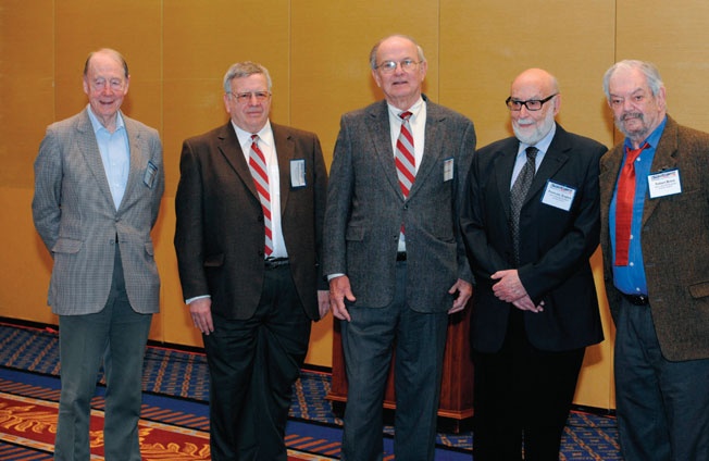 Иллюстрация к книге — Частица на краю Вселенной. Как охота на бозон Хиггса ведет нас к границам нового мира [i_067.jpg]