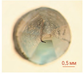 Иллюстрация к книге — Неизвестный алмаз. "Артефакты" технологии [i_085.jpg]