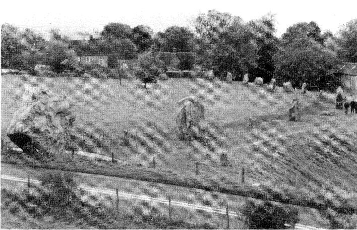 Иллюстрация к книге — Мистические и священные места мира [i_002.jpg]