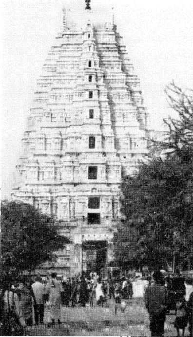 Иллюстрация к книге — Мистические и священные места мира [i_018.jpg]