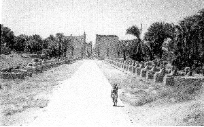 Иллюстрация к книге — Мистические и священные места мира [i_020.jpg]