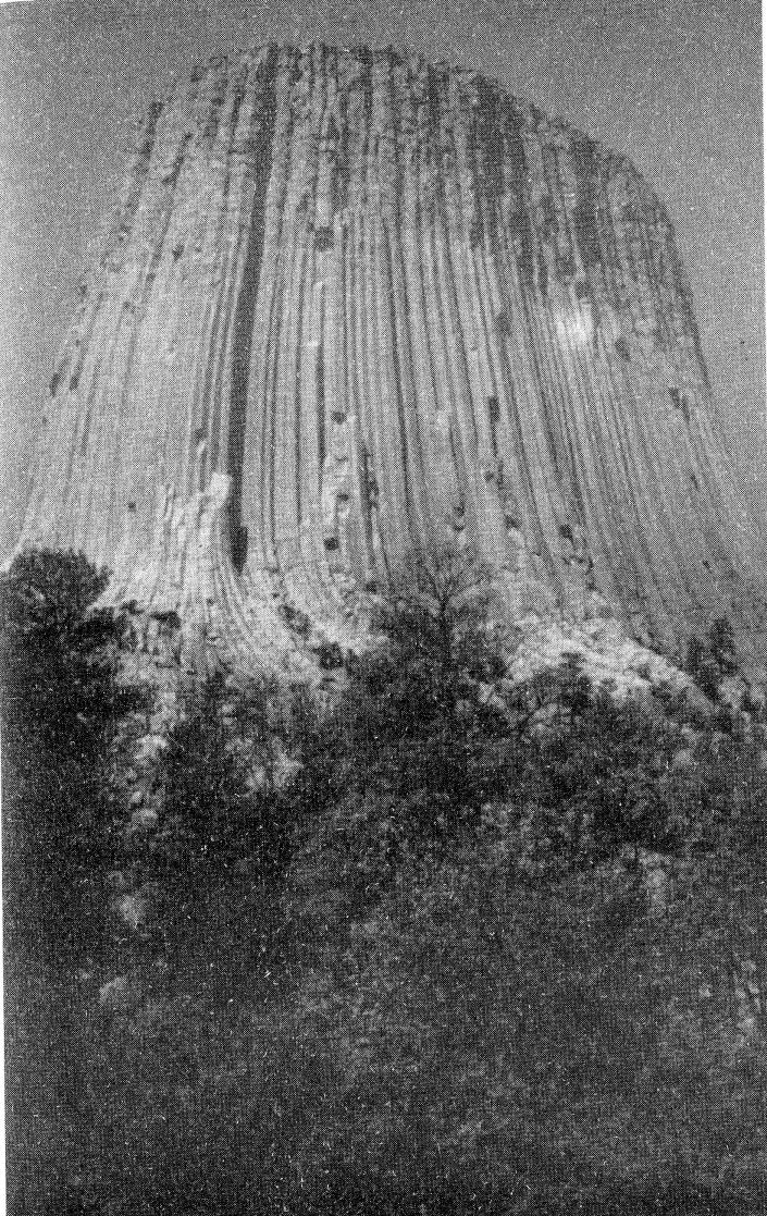 Иллюстрация к книге — Мистические и священные места мира [i_024.jpg]