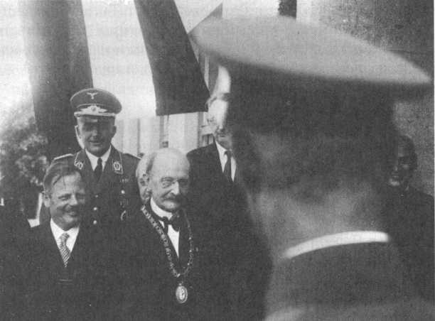 Иллюстрация к книге — Планк. Квантовая теория [img_40.jpg]