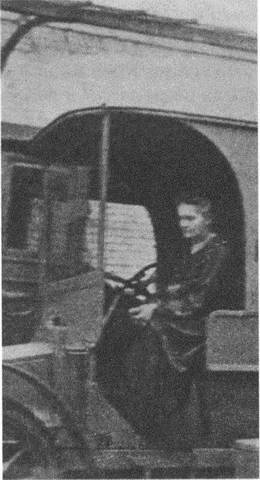 Иллюстрация к книге — Мария Кюри. Радиоактивность и элементы [i_053.jpg]