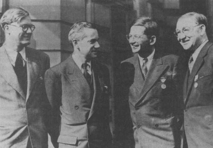 Иллюстрация к книге — Лиза Мейтнер. Расщепление ядра [img_58.jpg]