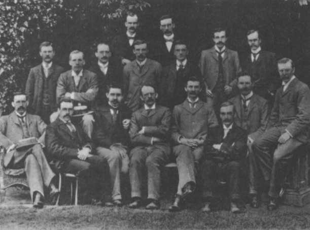 Иллюстрация к книге — Резерфорд. Атомное ядро [img_27.jpg]