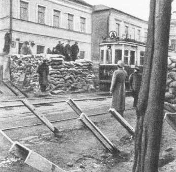 Иллюстрация к книге — Повседневная жизнь Москвы в Сталинскую эпоху. 1930-1940 года [i_032.jpg]