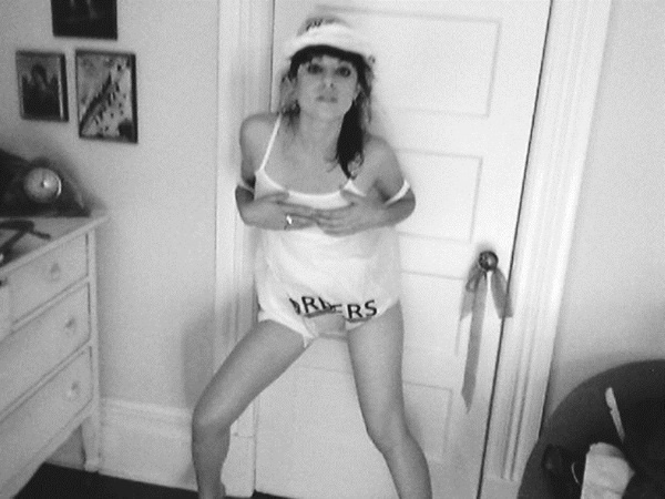 Иллюстрация к книге — #Girlboss. Как я создала миллионный бизнес, не имея денег, офиса и высшего образования [i_022.jpg]