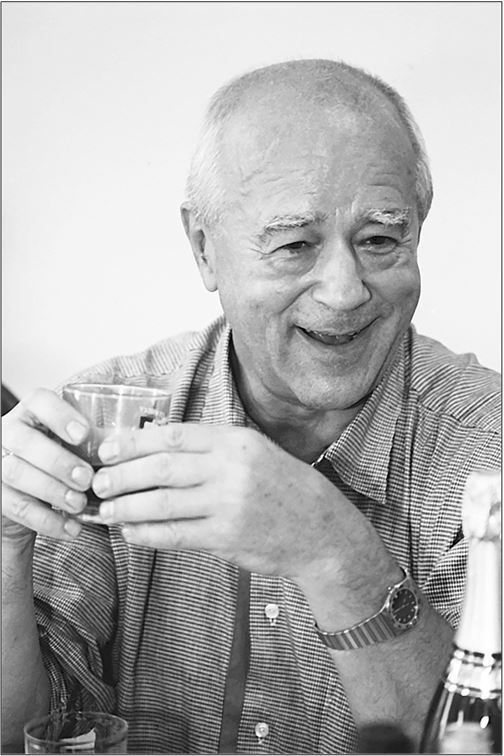 Иллюстрация к книге — Застолье в застой [i_015.jpg]