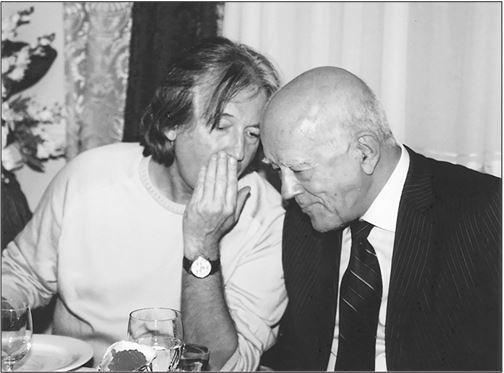 Иллюстрация к книге — Застолье в застой [i_016.jpg]