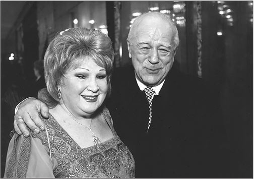 Иллюстрация к книге — Застолье в застой [i_025.jpg]