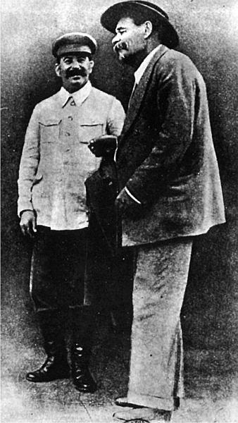 Иллюстрация к книге — Максим Горький [i_019.jpg]