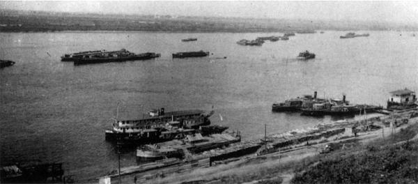 Иллюстрация к книге — Максим Горький [i_023.jpg]