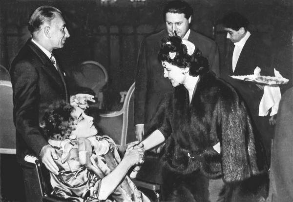 Иллюстрация к книге — Моя столь длинная дорога [_17.jpg]