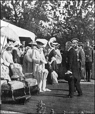 Иллюстрация к книге — Николай II [i_014.jpg]