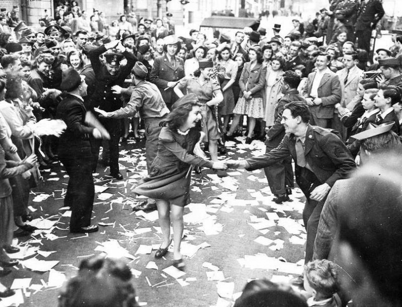 Иллюстрация к книге — Записки путешественника во времени [i_019.jpg]