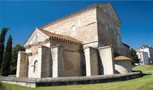 Иллюстрация к книге — Средневековая Европа: От падения Рима до Реформации [i_002.jpg]