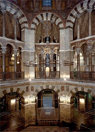 Иллюстрация к книге — Средневековая Европа: От падения Рима до Реформации [i_008.jpg]