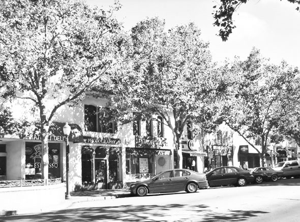 Иллюстрация к книге — Илон Маск. В погоне за мечтой [i_006.jpg]