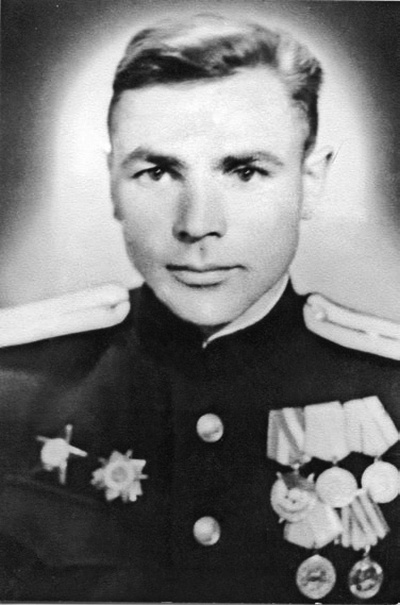 Иллюстрация к книге — Канатоходка. Автобиография [i_005.jpg]