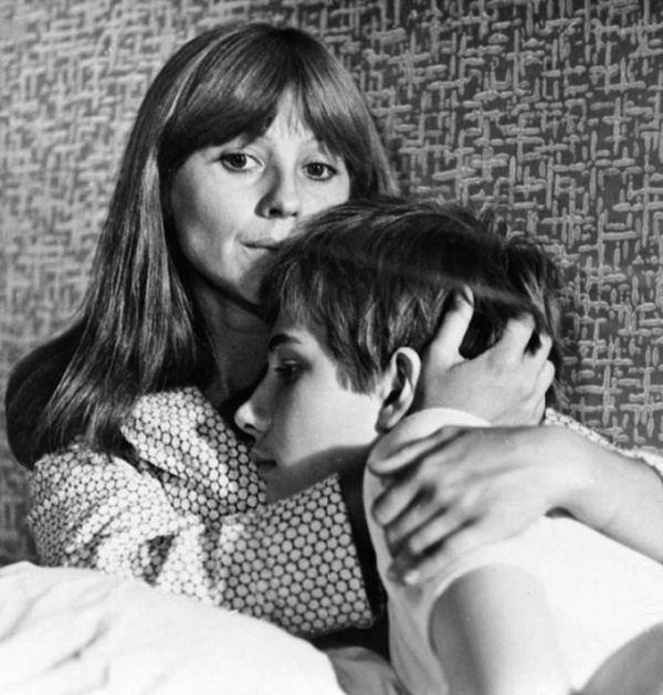 Иллюстрация к книге — Канатоходка. Автобиография [i_050.jpg]