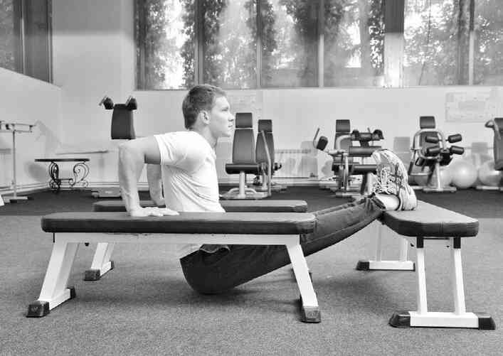 Иллюстрация к книге — Скорая помощь при острых болях. На все случаи жизни [i_034.jpg]