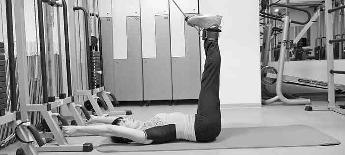 Иллюстрация к книге — Скорая помощь при острых болях. На все случаи жизни [i_050.jpg]