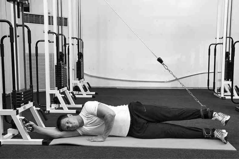 Иллюстрация к книге — Скорая помощь при острых болях. На все случаи жизни [i_076.jpg]